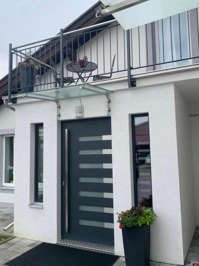 Ferienwohnung Bullaku Piding Bagian luar foto